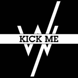 Sleeping With Sirens : Kick Me